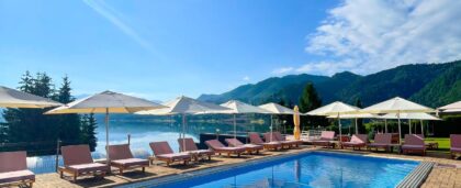 Piscina exterioara, jacuzzi